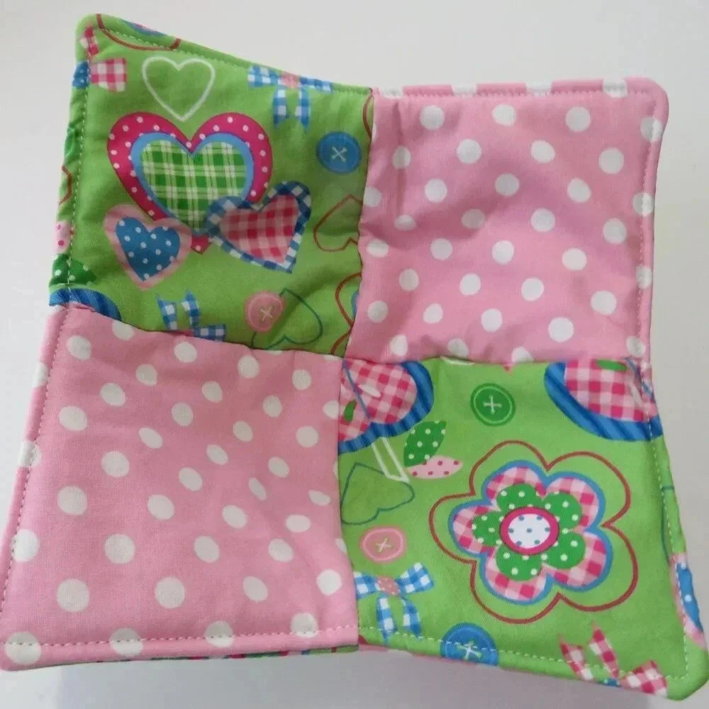 Microwave bowl cozy, patchwork soup bowl cozy
